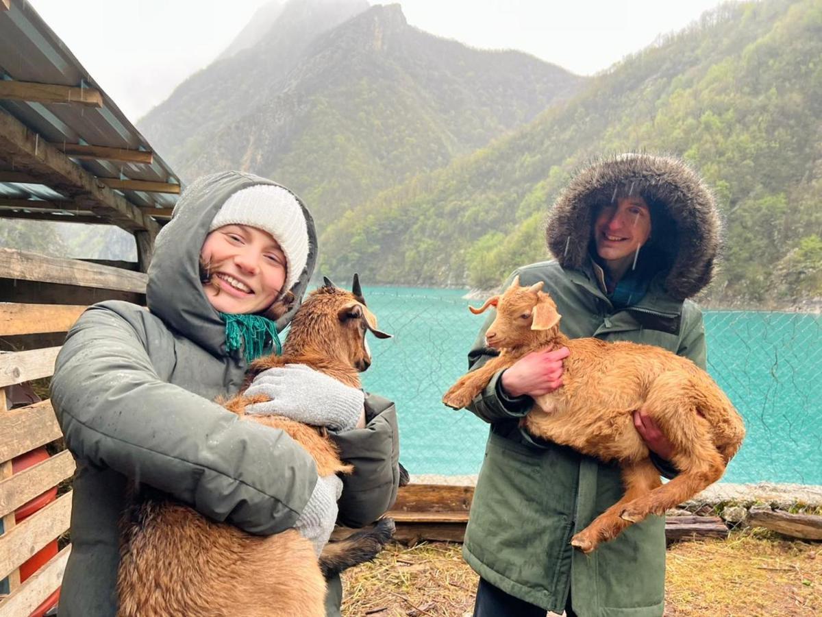 Neomalsore Agrotourism, Komani Lake 호텔 외부 사진